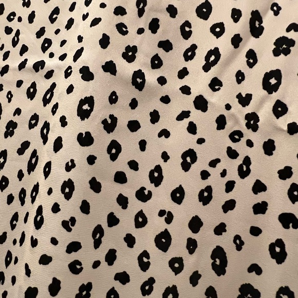 Size 1x quarter length sleeve top - Picture 2 of 3